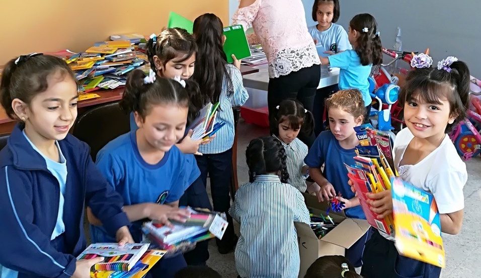 Liban : 15930 enfants équipés de fournitures scolaires !