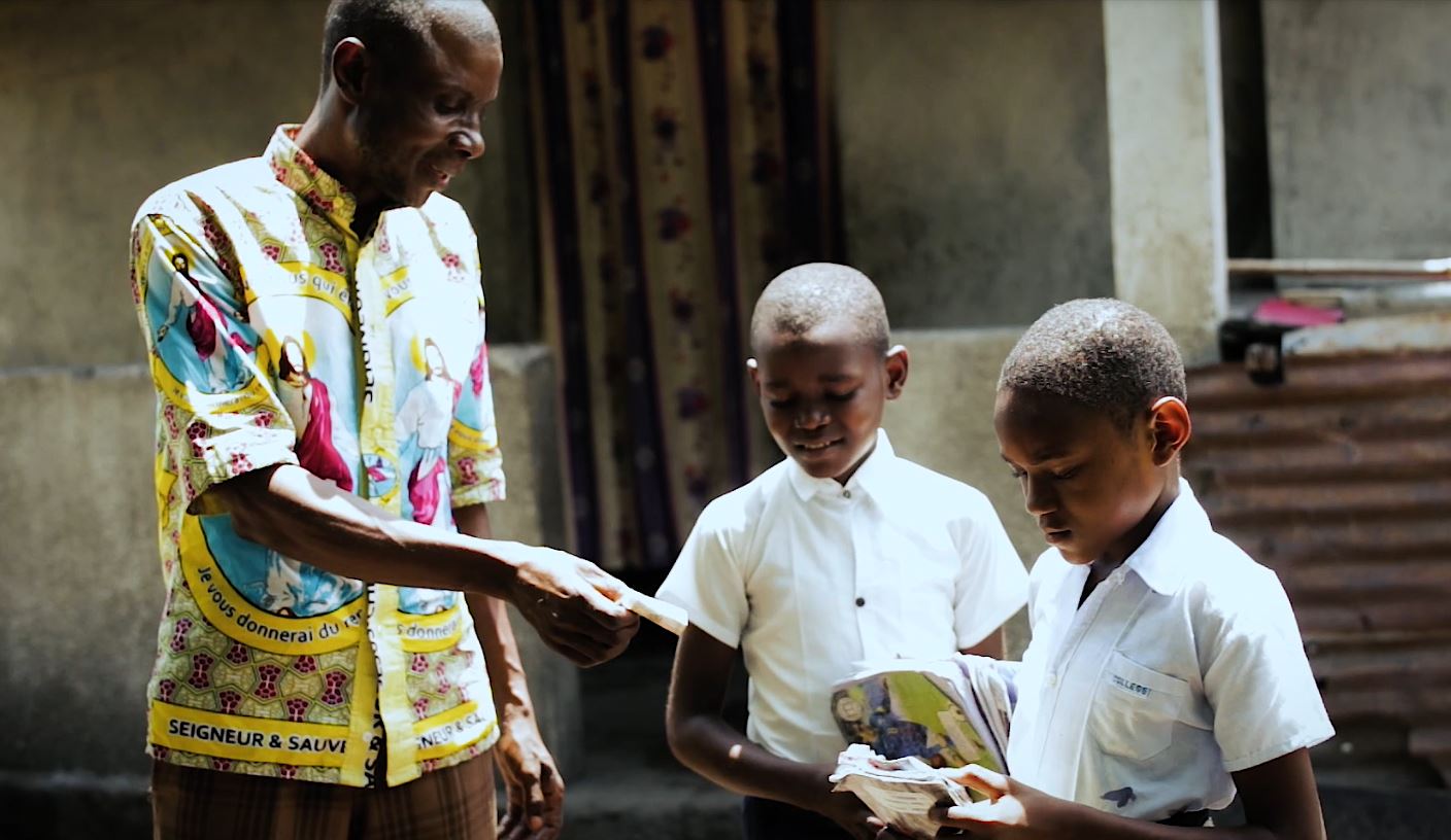 La vidéo : "une journée à l'école au Congo (RDC)" est disponible !
